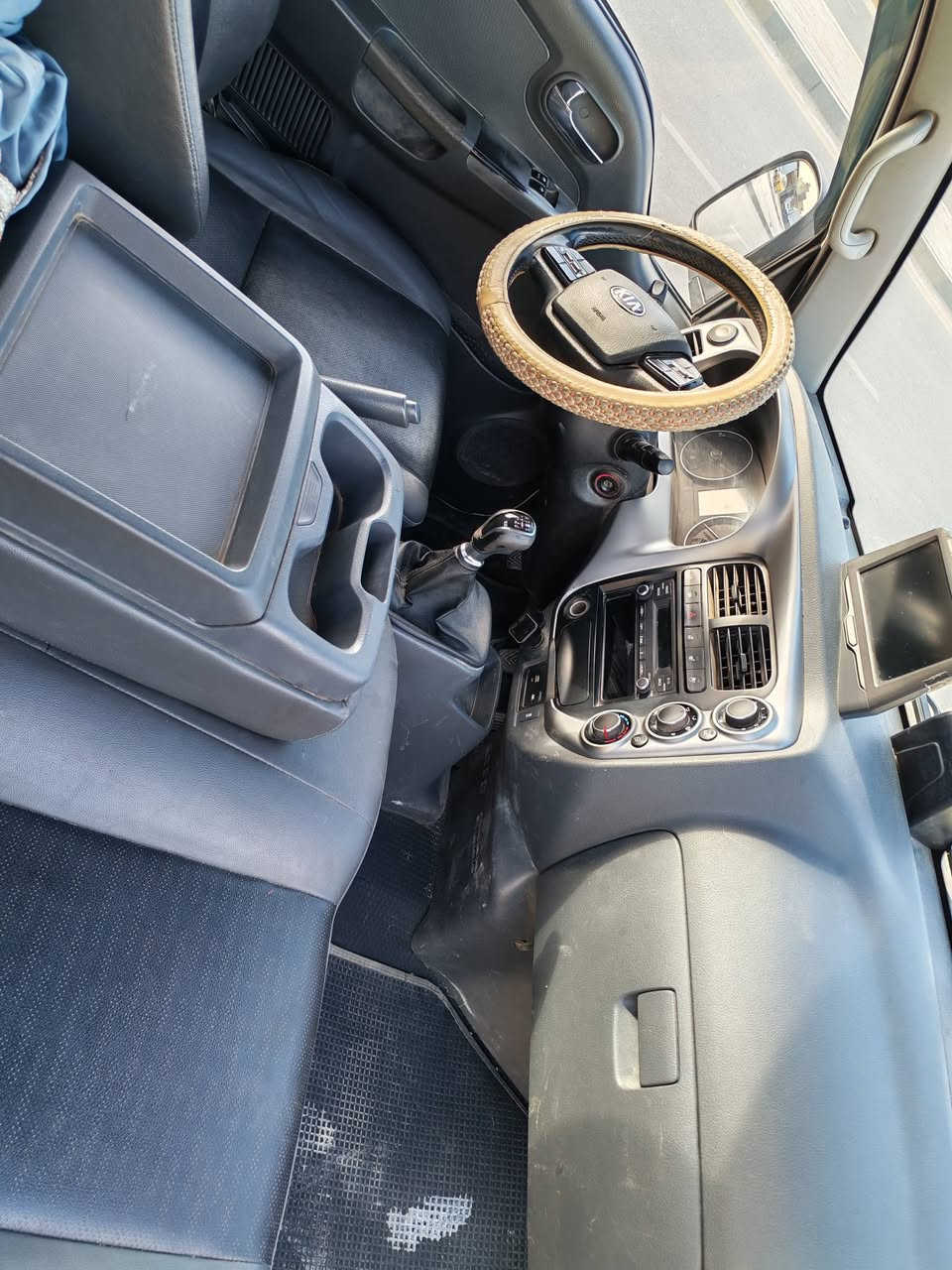 بيع مستعجل كيا بنكو مسكر دبلو موديل 21    سيارة كلش نضيفة   عنوان السماوة      السعر 150وبيهة مجال 
 الاستفسار ***********   او مراسلة الصفحة
