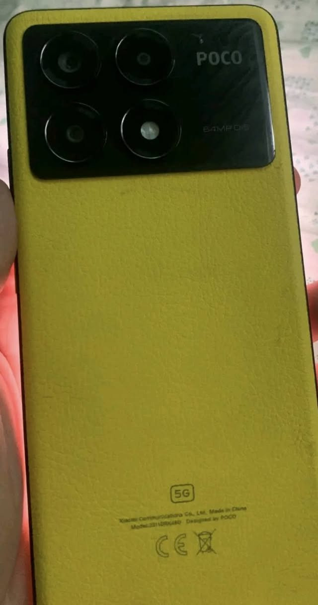 السلام عليكم Poco x6pro 5g ذاكره 512 رام 12 جهاز كلش نضيف كلشي ما مبدل بس بي هاي نقطه بالشاشه تلمس عادي مابيها شي للبيع او مراوس 
سعر 250 
وياه كفر وشاحنه فقط 
مكاني بغداد الغزاليه


**إذا كنت صاحب هذا الإعلان وتريد حذفه لأي سبب، رجاءا أرسل رسالة إلى الدعم الفني**