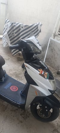للبيع ب375 وبي مجال ماطور سكنس شحن مابي اي عطل بس الستيرن ثكيل كلشي شغ...