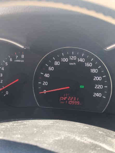 السلام عليكم 
سيارة سورينتو 2013 شكل 2014
4 سلندر لا ضرر ولا صبغ بيها ملاحظات گدام العين 
كابون بانزين 
السيارة باسمي 
رقم نينوى جديد 
ماشية111 
السعر 167$ 
للاستفسار وات ساب 
***********
