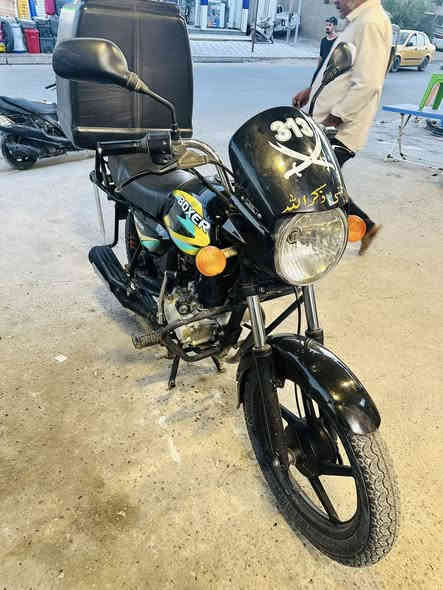 ‏سلام عليكم  موديل 20 للبيع أوراقها استنساخ
‏اتكفل سرقة عشائر *********** بغداد الأمين الثانية سعر 850 وبيها مجال
