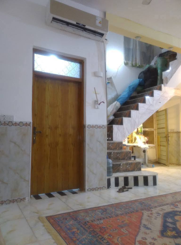 بيت حلو ومرتب  زراعي لبيع ...ويرهم رهن بشروط سند 25 مساحه 200 متر
مقابل الرغيلة مجمع الزهراء.....قريب الشارع العام يم جامع ال زغير
عدد غرفة 2اكبار وصحيات داخليه وخارجية ومطبخ وبراني ومناور عدد ٢
بيع مستعجل 
السعر ٤٠ مليون وبي مجال للشراي
لتواصل اتصل على هذا الرقم 
***********
اخوان لاتدخل خاص مو يمي البيع
