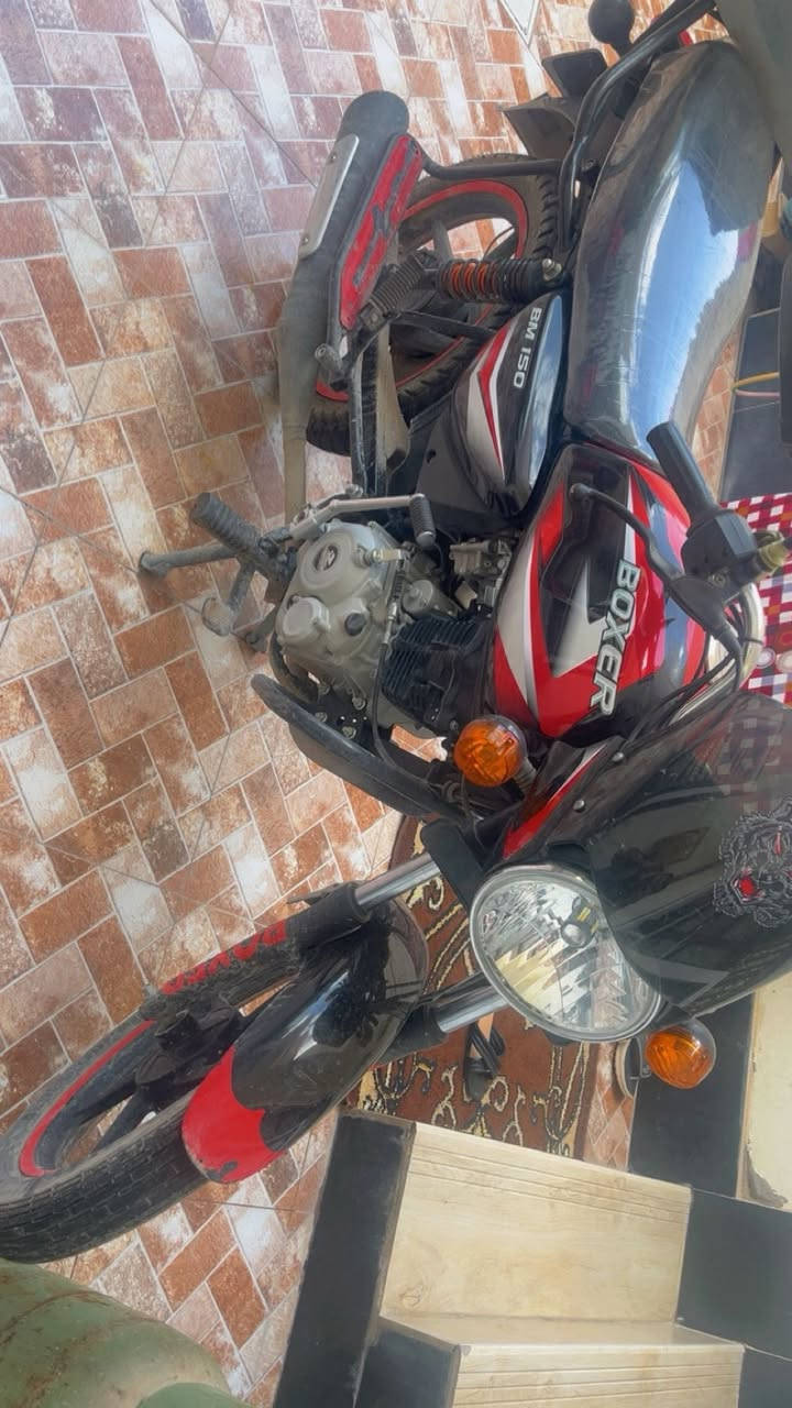 السلام عليكم دراجه بوكسر كلاسك للبيع مديل 22 مرقمه سنويه باسمي مكينه بلاديه العنوان ديالى بعقوبه ***********الاستفسار على الرقم
