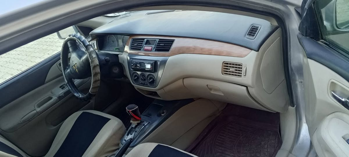 لانسر 2011 مکینە گەورە سەنەوی پلاستیك پێشودوای لێدراوی نیە تەقەورەقەی بەشەرت ناوزەرد خەلیجی سعر47مەجالێ کەم
***********
*********** كالار, السليمانية
