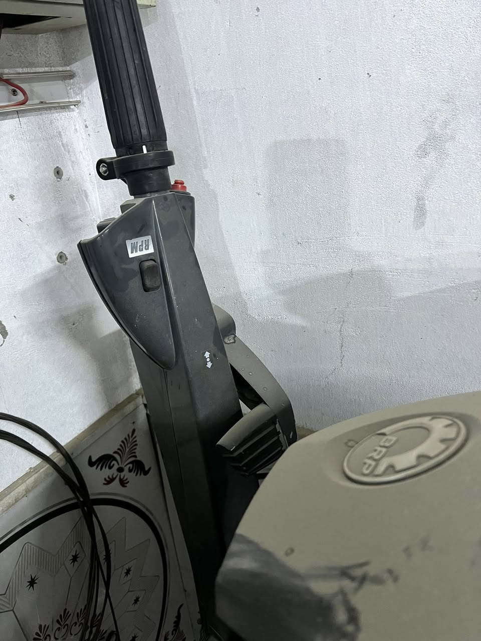 سلام عليكم مكينه جيتو افرود امريكي  ١٥٠ احصان المكينه مشتغله ٩٠ ساعه مديل ٢٠١٤ المكينه جديده كلش تجي يده ابلادي سعر ٥٠ ورقه وبيها مجال المو شراي لا يدخل بدون احراج اخوان وتصال فقط رقم ***********
