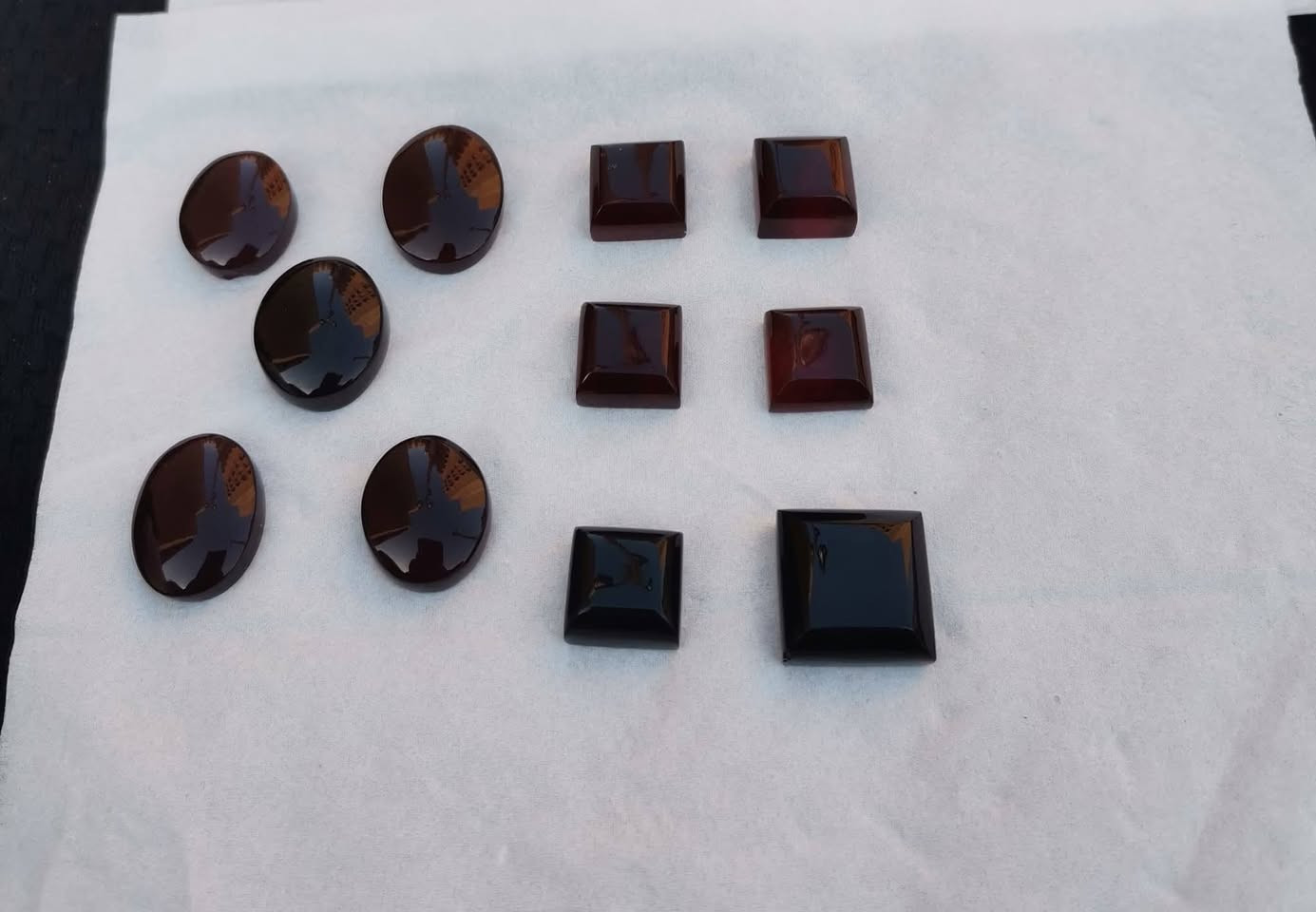 -مجموعه من احجار الكهرمان الطبيعي المميزة بألوان (الأحمر والعسلي) الغير معالج 
-سعر خاص لكامل المجموعه
-أسعار خاصة للتجار وأصحاب الورش والبراندات
الشحن متاح لجميع المحافظات وجميع دول العالم  
#حجرومسباح
#حجرومسباح_Hajar_Misbah


**إذا كنت صاحب هذا الإعلان وتريد حذفه لأي سبب، رجاءا أرسل رسالة إلى الدعم الفني**