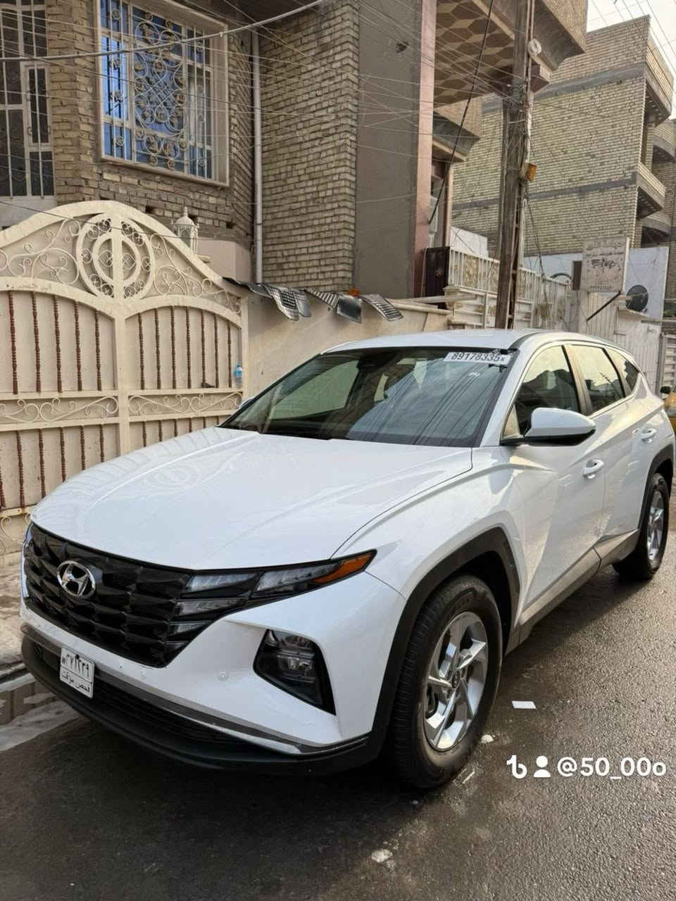 السلام عليكم توسان 23 بدون رقم
بدون مواصفات 
وآرد أمريكي
لون أبيض 
حادث خفيف 
ماشيه 22 الف 
السعر 195وبيها مجال قليل 
الاتصال ***********
صور حادث مرفقه بالمنشور
