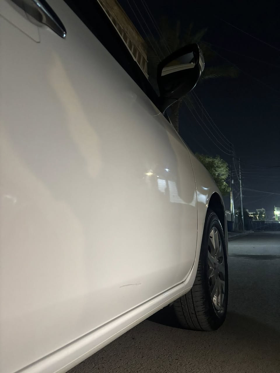 السلام عليكم
للبيع 

Sunny-2024
السياره ماشيه 36279
رقم سليمانيه 
مكفوله كفاله (ما عدا الشخوص الي موضحه ب الصور) 
المواصفات معروف مال مصري وكلشي واضح ب المنشور 
مكان السياره بغداد - قرب تقاطع الدرويش 

السعر -126$ 

  ***********
