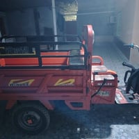 ستوتة شحن للبيع نظيفة 5 بطاريات جدد استخدام قليل السعر ٩٠٠ وبيهه مجال ...