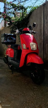 عندي بوليسي نوزل للبيع الدراجه كفراتها مبدله وصل معرض بيها ما مفتوحه ر...