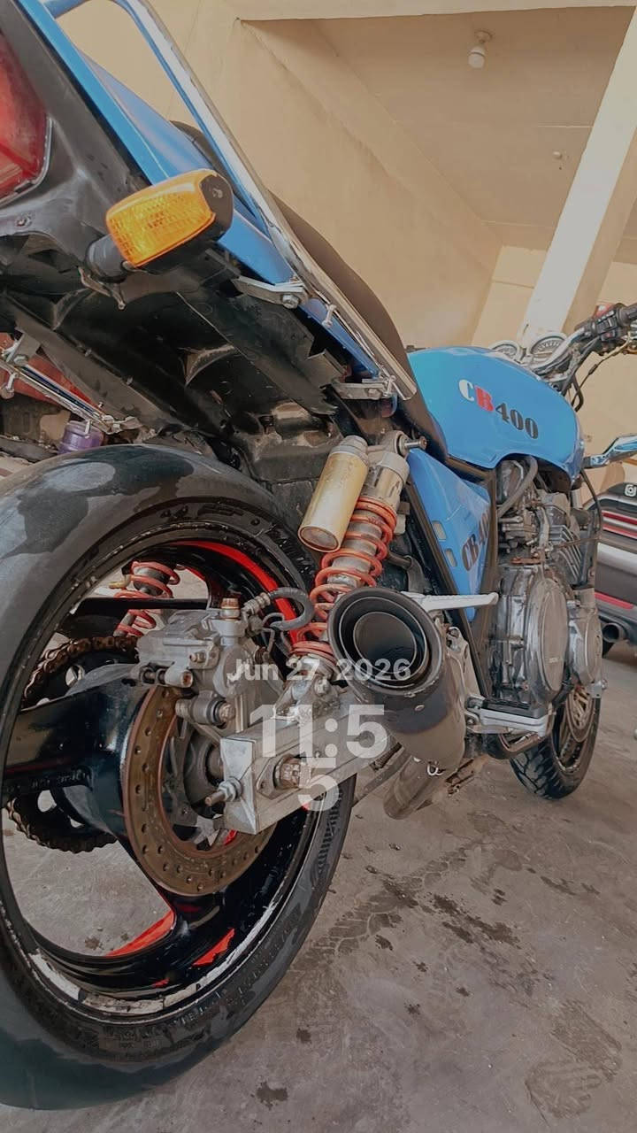 سيبي فور جيل اول دراجة ما بيها نقص اوراق كاملة مكمركة مكينة مفولة سعر مناسب مليون و 250 ديالى بعقوبة

شراي اتصل ***********
