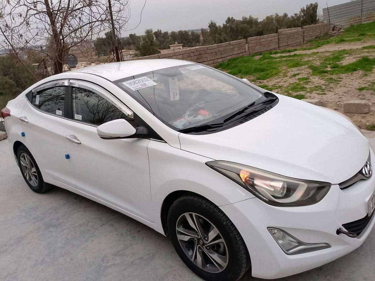 افانتي 2016 بدون صبغ بدون ضرر سياره مال جناي جديده السياره محرك جديد ما مفتوح سياره فول توماتيك لايت عدسه مري شفط تبريد ثلج تدفئه سياره جديده مال جناي السعر 123$ وبيها مجال  ***********
