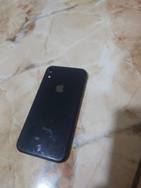 آيفون XR ٦٤ • ما مفتوح • فيس ايدي شغال