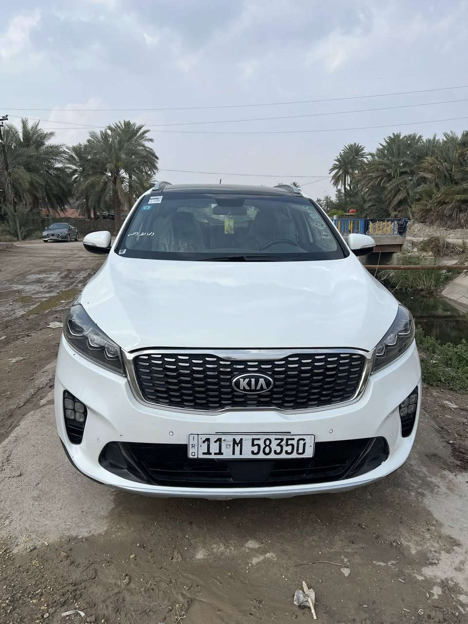 السلام عليكم سورنتو موديل 18فول مواصفات واحد ع واحد شكل 20 محرك 6سلندر رقم بغداد انكليزي بسمي  سنويه لل 30 تخم تاير 3 قطع تبريد السياره متجايه ومصبوغه عاام السعر 165 بيها مجال قليل مكان السياره بابل بلحله الاستفسار ***********
