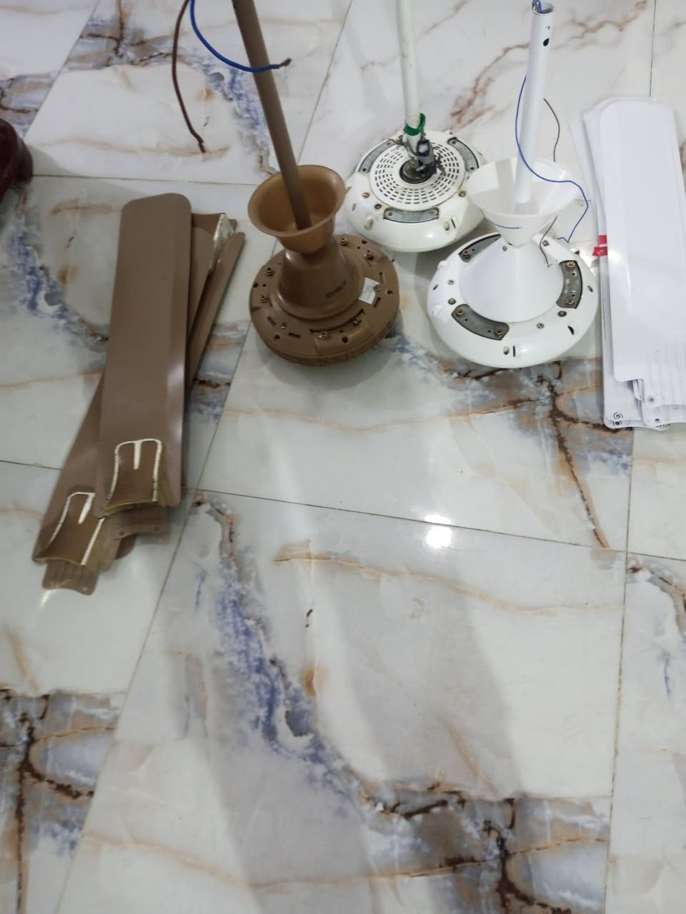 جدر عرض ستيل سعرة ٥٠٠٠ غسالة جواريب جديدة مامستخدمة ١٠ الالف جهاز جري بالة اوربي ٣٢٥ مكينة خياطة اوربية ٦٠ الف مراوح جوسونيك نظيفات الوحدة ٢٠ غسالات هيتاشي ياباني بلاد الجبيرة ١١٥ والزغيرة ٨٠ سنك عدد ٢ الواحد ٥٠٠٠ الاسعار بيهن مجال مكاني التضحية شارع العلوة *********** واتساب خاص مفتوح توصيل موجود
