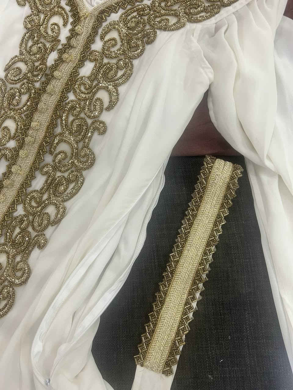 ملبوس ساعتين اللّٰــــه ˓ شاهد نضيف وطكعة مابي 
اخذته ب90 اريده ب50 وبي مجال  تفاصيل عل خاص


**إذا كنت صاحب هذا الإعلان وتريد حذفه لأي سبب، رجاءا أرسل رسالة إلى الدعم الفني**