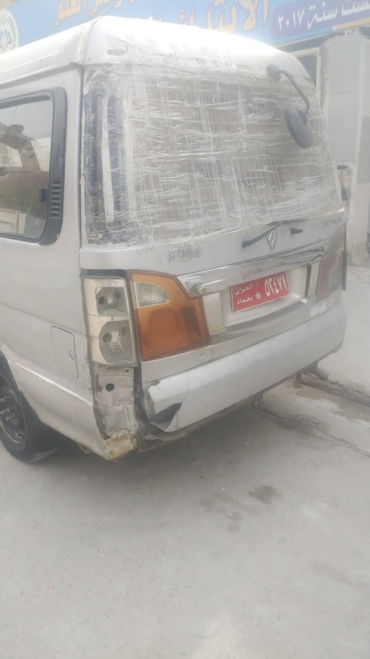 السلام عليكم فتون 10رقم احمر رعيها موجود بس عليها ضربه مكينه وكير جديد بس اكسن بي ونه قليل تخم تاير جديد داينمو جديد مشط وبور جديد مكاني بغداد العبيدي 20وبيها مجال حك جيه ***********
