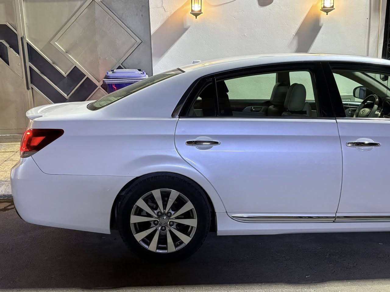 السلام عليكم.
افلون موديل ٢٠١١

وارد خليجي لمتد فول مواصفات

لون أبيض صدفي

الممشى١٧٣. ألف Km

بيها صبغ على كد شبر بالجاملخ الأيمن الخلفي

رصعتين الصندوق

رصعه صغيره بباب السايق

رصعه صغيره بباب الخَلفيه اليسار

ويجد جراد بالقماره نصفها

ويوجد جراد صغير كما موضح بالصوره

السياره خير من اللّٰه انضف من الصور

للاستفسار الاتصال على .

***********

***********

العنوان بغداد الكاظمية
