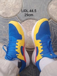 قطعه تخبل چفت خفيفه مريحه  القطعه المانيه القياس..يلبس 44و44.5 طول الق...