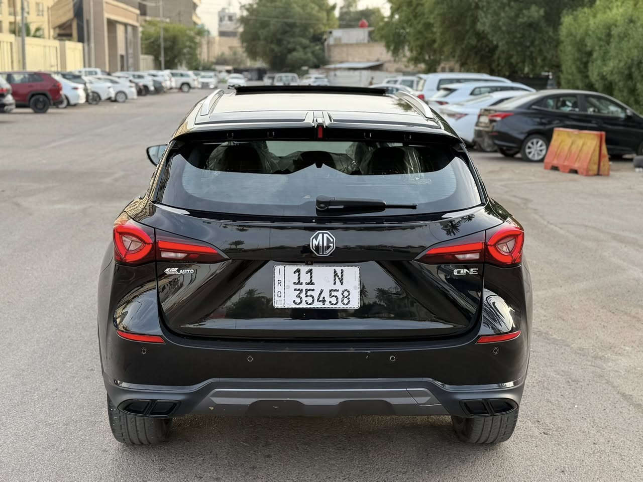 ام جي oNEفول الفول اعلى فئه موديل 24 ماشيه 40 مكاني الكاضميه السعر 145 وبيه مجال للشراي ***********
