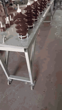 تعلن شركة نبع دجله لتجهيز جميع انواع المحولات الكهربائية الزراعية  والسكنيه بكافة الاحجام و صيانه المحولات والخزانات الأعمدة و الأسلاك الكهربائية
جمله مفرد
‏اتصل على الرقم التالي 
***********الوتساب
