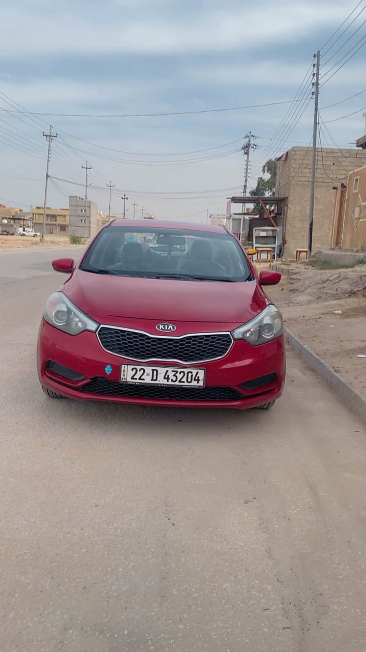 السلام عليكم كيا سيراتو 2016 محرك 1600 السياره خليجي  رقم اربيل بسمي تريد وكاله تريد تحويل لسياره ناعمه تخبل جاهزه من كلشي السعر ❗️107❗️ الاستفسار ***********
