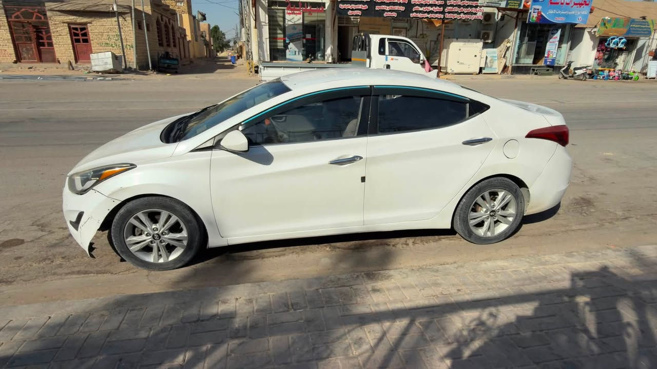 السلام عليكم
النترا ٢٠١٦ للبيع 
رقم بغداد باسمي  السياره نظيفه وارد امريكي محرك تبريد ما بيها نواقص 
مصبوغه حزام السعر ١٠٠ورقه مستعجل ع بيعتها 
الشراي فقط يتصل 
مكان السياره النجف الحيدرية
رقم ***********
