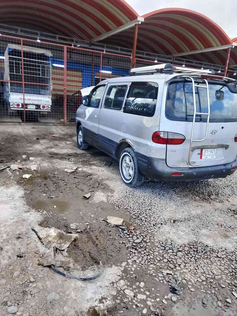 سلام عليكم ستاركس 8راكب رقم بغداد موديل 2002 بلاديه كير محرك اكسل كيكانيك كهربا بم  نوزل خير من الله عنوان دياله بعقوبه قرب تقاطع القدس بيع او مراوس حسب الرغبه ***********
