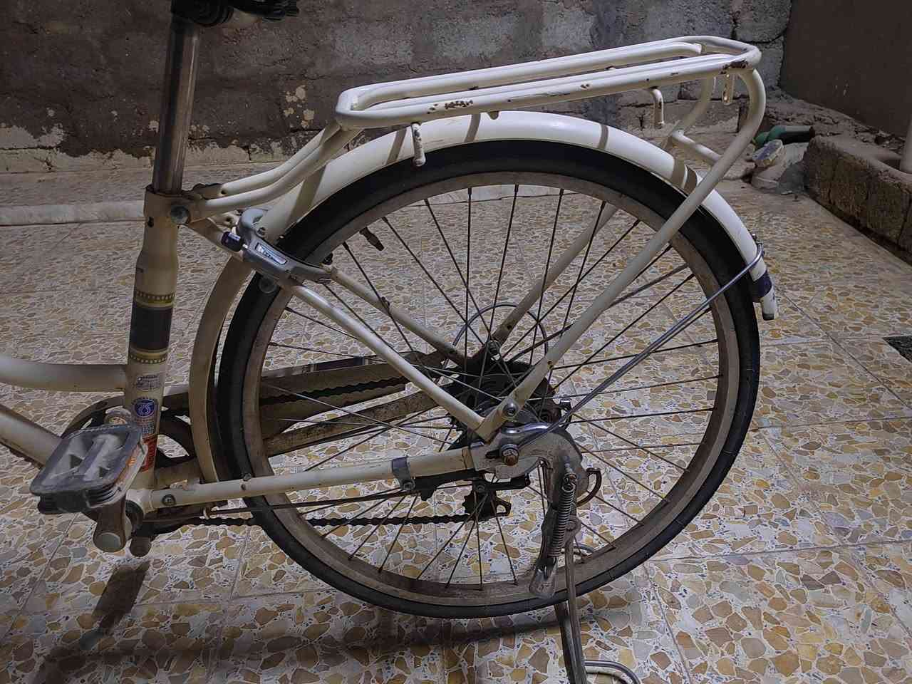 بايسكل عبد الحليم جديد كله شغال حجم 24 للبيع سعر 75 وبمجال


**إذا كنت صاحب هذا الإعلان وتريد حذفه لأي سبب، رجاءا أرسل رسالة إلى الدعم الفني**