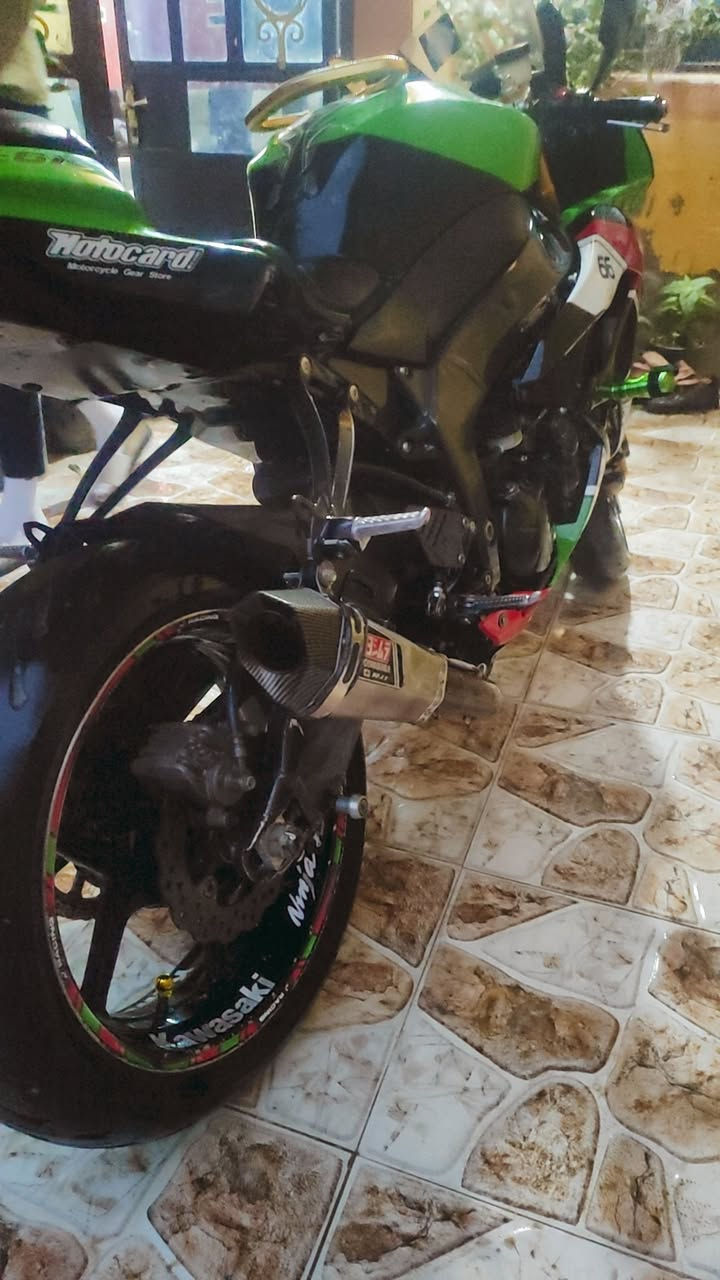 سلام عليكم كاوسكي موديل 12لوحات نكليزي رقم مشروع وطني ثاني يوم احول سنويه بئسمي  درجه نضيفه خير من الله تجي وشوف بعينك مكفوله بس كفرهه شويه بي طخه بصيطه. سعر 45بيهه مجال  مكاني ديالى بعقوبه شراي يتصل ويدلل ***********
