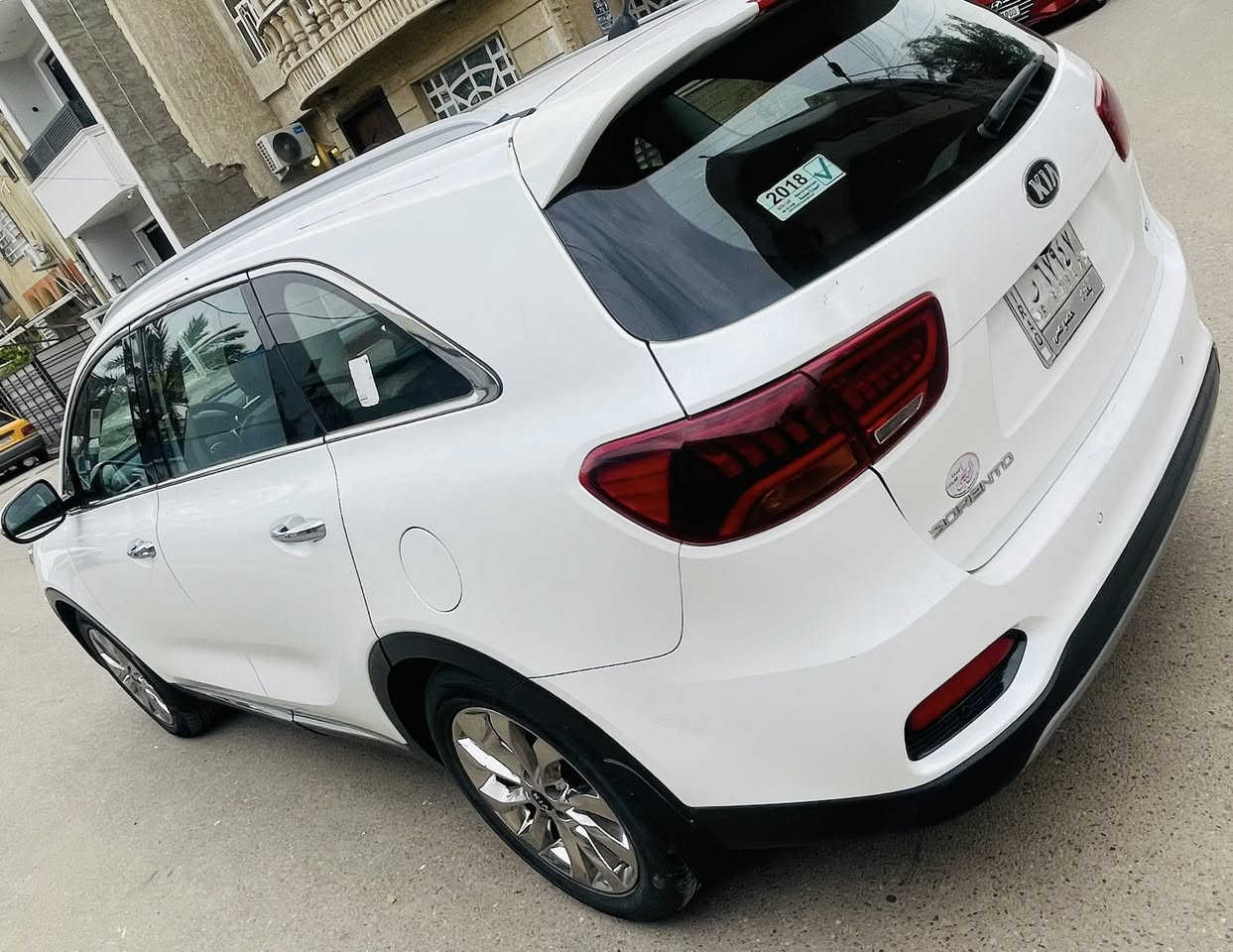خليجية وكالة
كيا سورنتو  2018 شكل 2020
فول مواصفات بتوراما ماشية116
محرك 6{3500} 
7راكب
ويل كروم 5
رقم بغداد باسمي 
بصمات 2
شاشة 
كامرة 
رادار 
لايت عدسة.                                                            جنطه كهرباء.                                                         مري شفط.                                                             حساسات امامي خلفي                                              3قطع تبريد
سيارة بيها باردباب صدر وشخط بلتكمة فوق جاملج الخلفي واضح بلصور
السعر مناسب  اتصل وتدلل
مكاني بغدادصليخ  ***********
