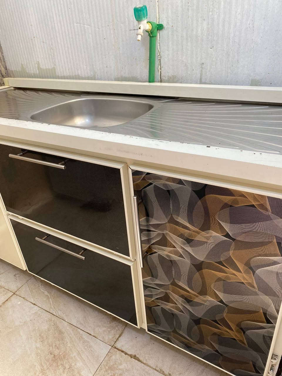 سنك متر ونص85
فرن25
الدورة ابودشير


**إذا كنت صاحب هذا الإعلان وتريد حذفه لأي سبب، رجاءا أرسل رسالة إلى الدعم الفني**