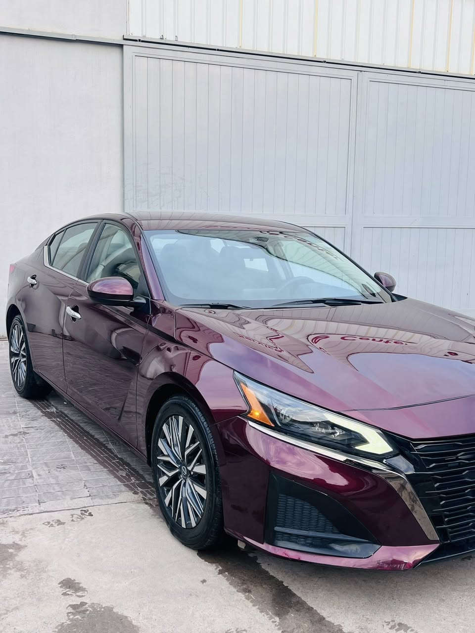 نيسان اولتما موديل 23موصفات svبونيد وجاملغ بدون دواخل ارباك ستيرن وبرده ماشيه 35الف سياره ماشاء الله خير من الله حت بارد مابيها تحويل ثاني يوم سياره بااسمي سعرها 155ومجال. مكان اربيل مراوس حسب العناعه  ‭٠٧٨٣ ٢٤٠ ١٣٤٢‬
