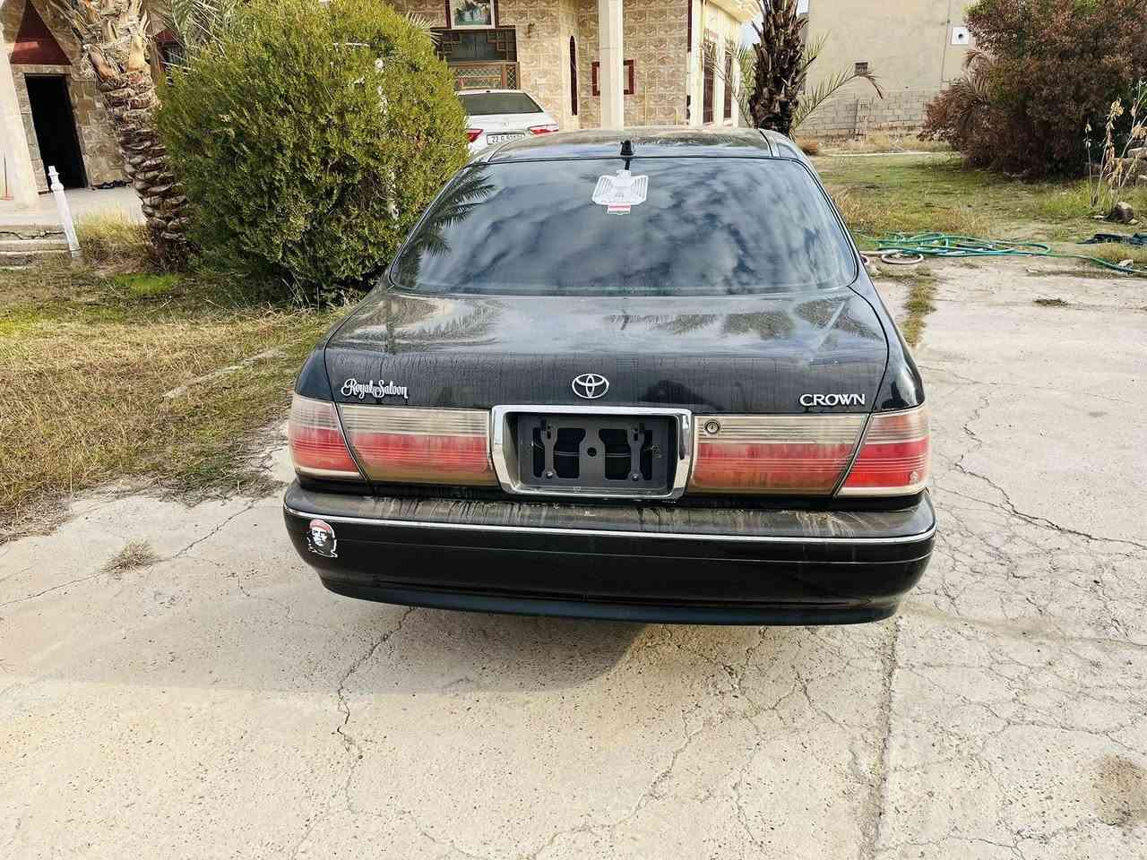 السلام عليكم ملكه ففتي
دكمتين  لون اسود
الكشر شوف العين 
السعر 25 وبيها مجال 
***********
