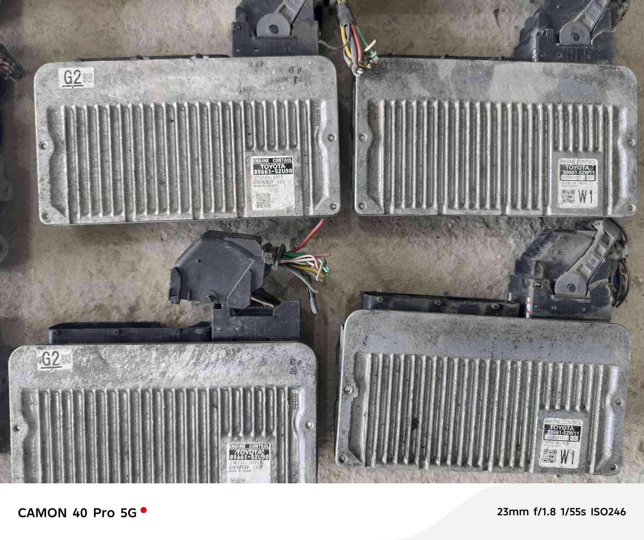 عقول كوري جمله
العدد 30قطعه سعر القطعه 10الف 
واتساب//***********
