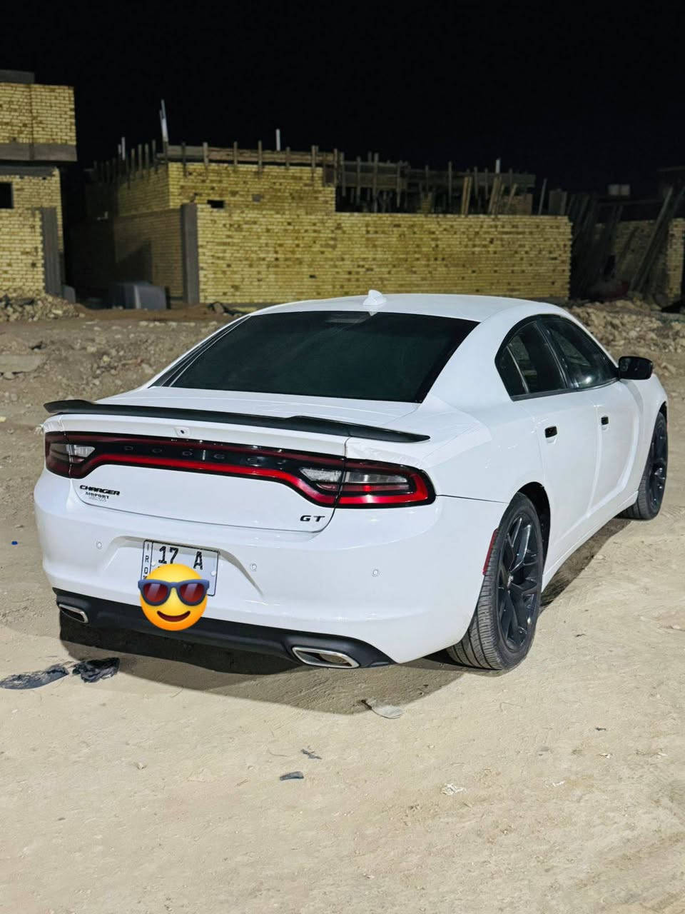السلام عليكم لبيع شارجر 2023 ماشيه 90كليو متر
كير ومكينه حداديه تبريد تايرات مكفول شاصي لغود  مكفول  فقط  القماره راجعه بدون كص  وهنا بلعراق صار بيها دحجه وبدلت الباب اصلي شركه 
170 وبيه مجال بسيط مكان السماوه ***********
