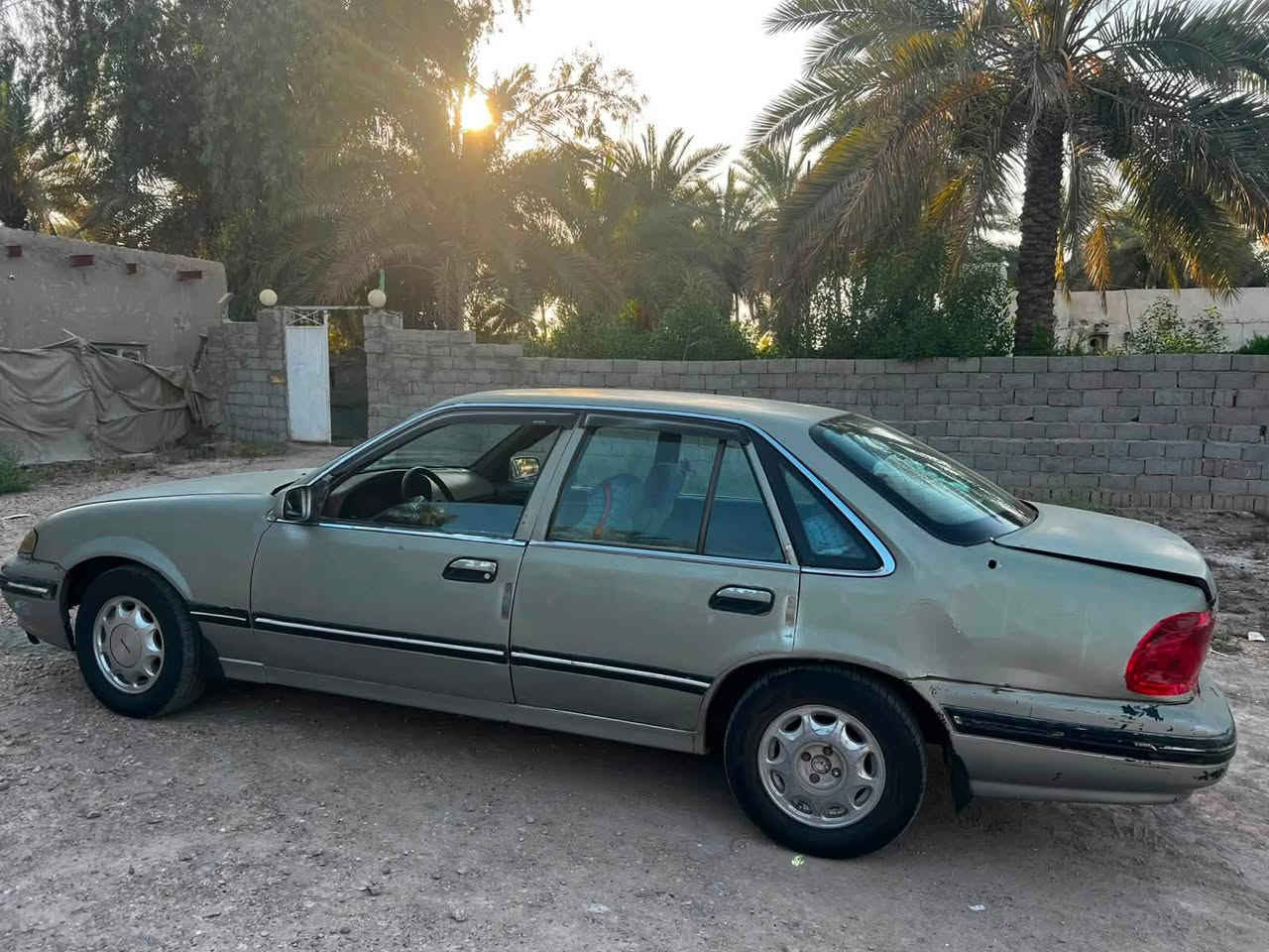 السلام عليكم. بيع سريع ابرنس موديل ١٩٩٥ كير اوتماتيك 
كير و مكينه شادهن جديدات حداديه جديده رقم انبار انكليزي تحويل مباشر
السعر ١٩ وبيها مجال بصيط حك الجيه 
عنوان بابل قرب سيطرت الاثار 
اتصال ***********

