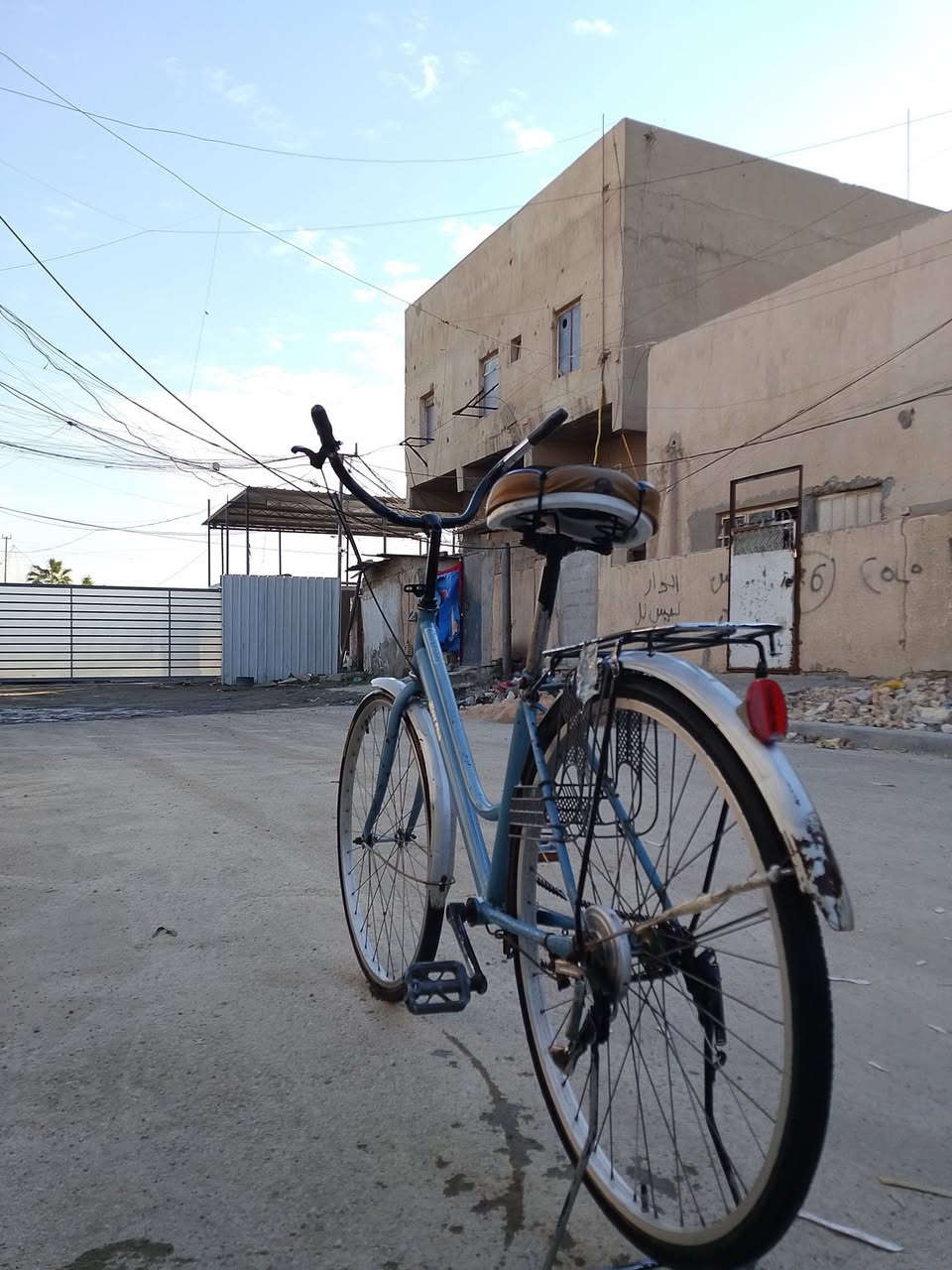 السلام عليكم بناتي للبيع الحجم26 المكان بغداد سوق اميمه حي الشباب السعر60.. التواصل(***********)
