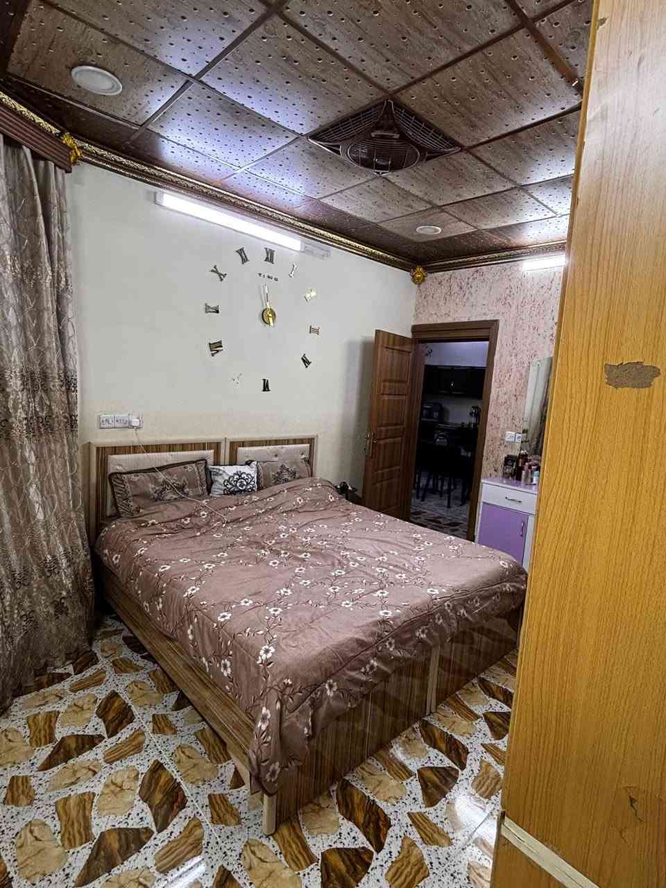 ‏سلام عليكم دار للبيع 100 متر مربع موقع كركوك سعدن مركز عروبة بين القادسية والنصر رقم ￼بلدية غرفتي النوم استقبال المطبخ مفتوح وبيت مخزن فوق سعر 70 بي مجال ***********￼
