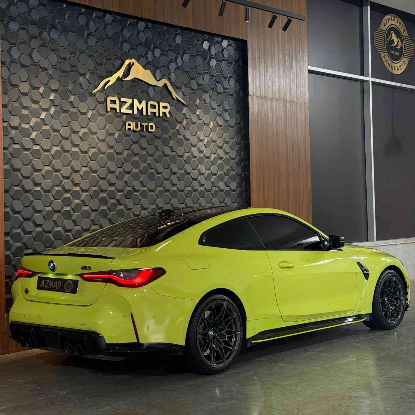 M4 Competition🚀🔥
الوحيدة بكل العراق 1/1
موديل : 2022
ماشية : 20 الف
السيارة ام كوبتشن و فول مواصفات
لون وحيد بالعراق اخضر فصفوري و دواخل ٣ الوان
السيارة مرقم و جاهز
503HP قوة حصانية 🚀🔥
سعر : 850$ ورقة
للاستفسار : ***********
العنوان: السليمانية المعارض الجديدة شركة ازمر اوتو معرض رقم ٣٤
