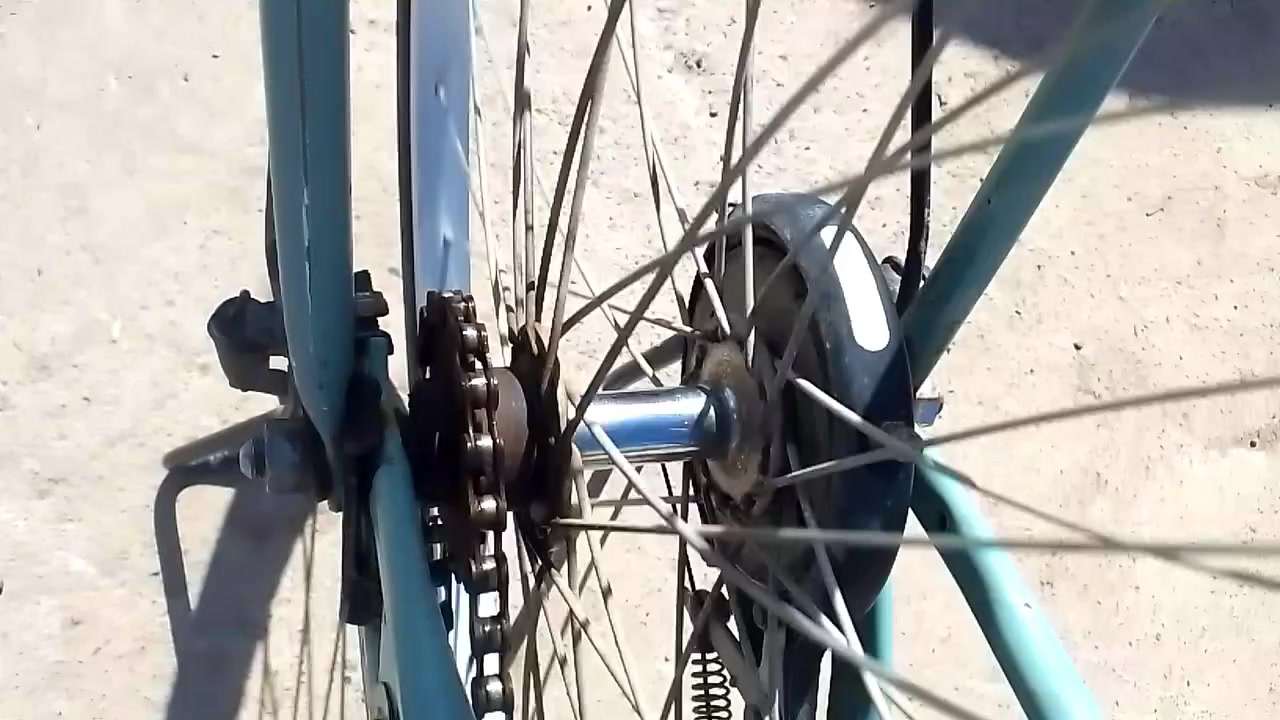 السلام عليكم بايسكل للبيع حجم 26 مال شحن قبل شهر اخذتو من الشحن سعر 80الشراي يجي خاص


**إذا كنت صاحب هذا الإعلان وتريد حذفه لأي سبب، رجاءا أرسل رسالة إلى الدعم الفني**