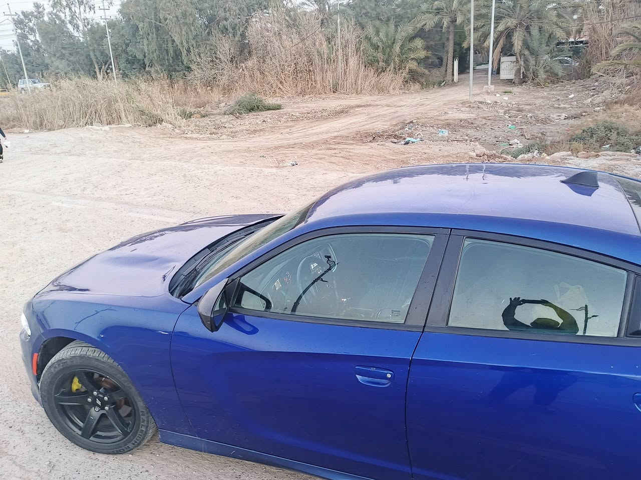 جارجر ال2019وارد امريكي حادث ب لدعاميه شوي ب الجاملغ بالعراق صارت بيها صفحه طخه انصبغت الصفحه فقط وشويه ب القماره كد چف الايد مكاني واسط الصويره رقم بغداد تحويل ثاني يوم السعر..165 وبيها مجال السياره فول مواصفات ما عدا الفتحه  السياره 6سلندر مراوس حسب القناعه (***********)***********)هذا رقم مكفوله من الشواصي والدواخل
