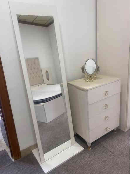 غرفة النوم تركي اصلي ٩قطع حيل نضيف مستعمل قليل سعر ٤٥٠ ألاف عنوان دهوك بروشك ت*********** دهوك
