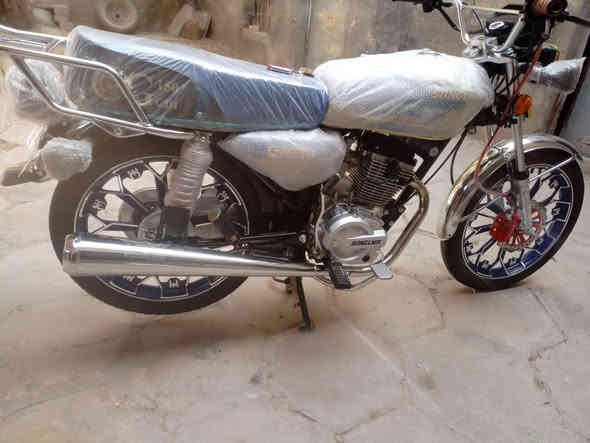 السلام عليكم سيفان موديل 25 للبيع الي يريده بخدمته دراجه مكفوله من كلشي دراجه حلوه ونضيفه ب800 بيه مجال قليل جماعه الي يعامل يطلع كبل مكاني حله قضاء القاسم يم سياحي الرقم *********** اوراق استنساخ اسكنر وكيله نعماش
