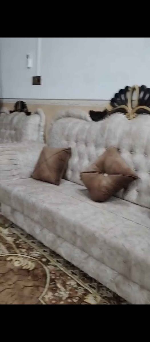 تخم ملكي ١٠ مقاعد جديد ستوني مسويته ومستعجله على بيعه العنوان النجف النجف, العراق


**إذا كنت صاحب هذا الإعلان وتريد حذفه لأي سبب، رجاءا أرسل رسالة إلى الدعم الفني**