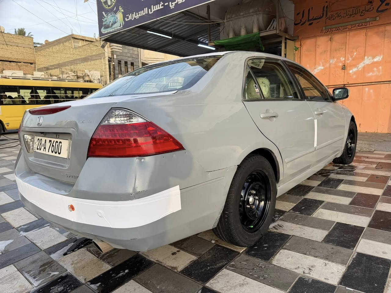 للبيع فقط بسعر مناسب 38 ورقه
هوندا موديل 2006 اكورد وارد امريكي حادثه جاملغ خلفي ايسر وشويه من حوض سياره بدون تبديل ليبل واحد محرك وكير حاويه جدد صدر امامي خلفي جديد نقص تبريد راديتر فقط صبغ عام تغير لون بدون دواخل شرط رقم نجف تحويل مباشر سنويه وهزه وارقام كله جدد سعره 38 ورقه عنواني بغداد شعب للاتصال *********** اقره زين واتصل بس على سعر ❤️
