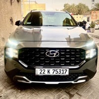 سنتافيا 2022 لون سمنتي مميز وارد امريكي كلين بدون ضرر فقط شخطين بالباب...