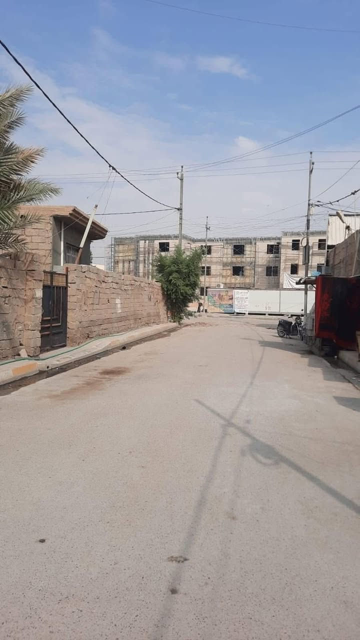 ⭕️تسلسل:1076 
🟢 قطعة ارض سكنية للبيع في الفلوجة حي الجولان قرب افران تبارك ومتوسطة ام المساجد 

📍نوع الملك : طابو صرف سند
📍المساحة : 217 م٢
📍واجهة : 11 م والنزال : 19,72 م

✳️سعر البيع للعقار : ١١٥ مليون دينار مع المجال 

🟢مكتب دجلة الهندسي للعقارات حي الجولان قرب صناعة الجولان للسيارات مجاور سوبر ماركت الهلال
للاستفسار الاتصال
*********** واتساب واتصال
‏‭لاصتاو باستاو *********** 
***********

‏
