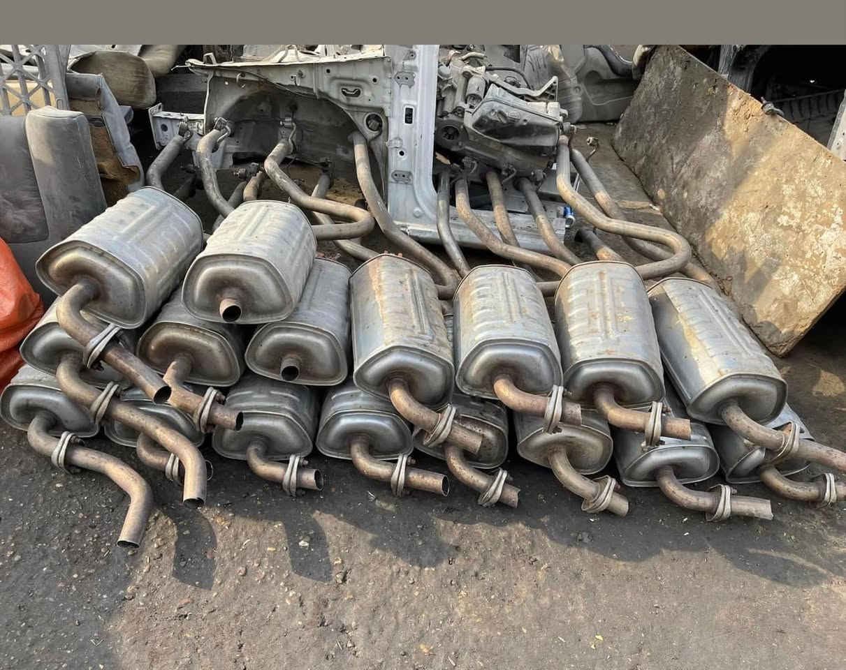 🌺🌺السلام عليكم اعضاء الكروب 🌺🌺
      محلات الباشا الباشا للتفصيخ الكوري النترى 
  الشكل المقدس والمضلع تفصيخ كوري امريكي 
                     وكل ماتحتاجه سيارتك 
( تحوير كير عادي الى اوتماتيك شغل درجه اولى
تحوير ابلادي )ايوجد توصيل بغداد / كرخ ورصافه 
الفرع الاول البلديات نزلت جسر المخازن بعد السيطره المدخل عل يمين 
فرع البلديات ***********
فرع الامين ***********  
فرع البلديات ***********‬
