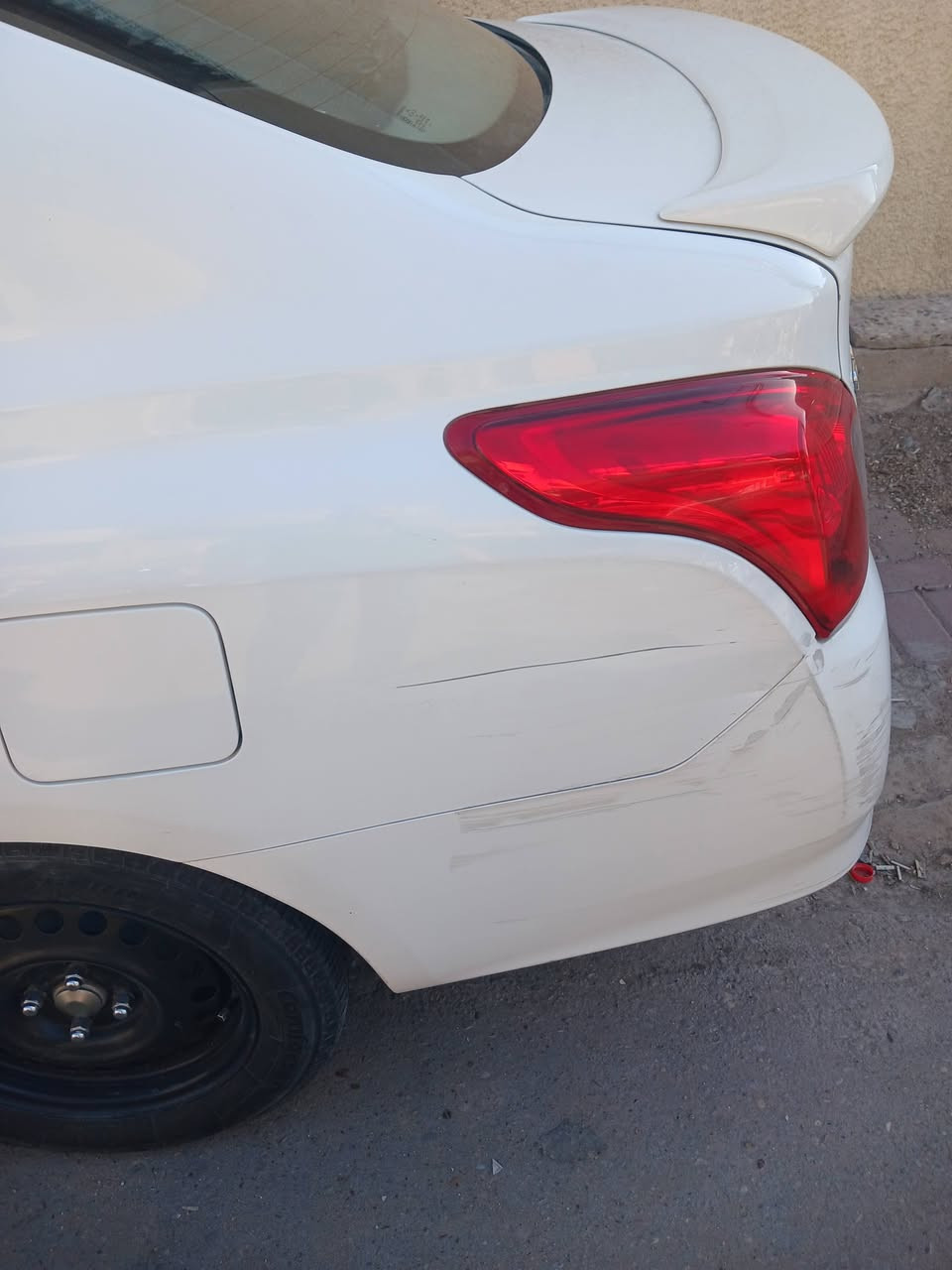 سني هندي موديل ٢١ماشية١٢٢بيهةشبرباردباب السايق وبيهةشخط شبرلجاملغ الخلف السايق السعر١٠٥رقمي ***********
